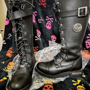 WOMEN'S MILWAUKEE LACE UP/ZIP UP RIDING BOOTS SIZE 8